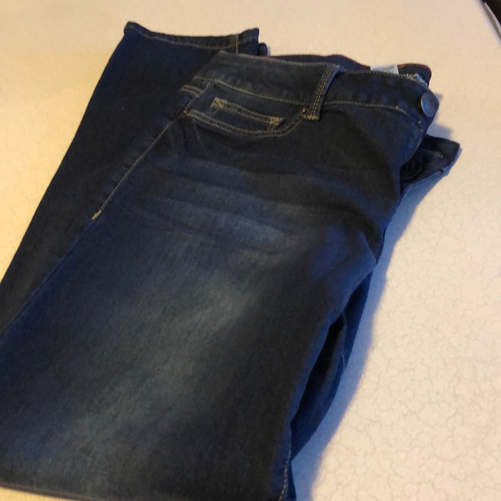 Maurice’s skinny dark jeggings